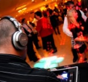 DJ Moderator Nunta Camenca